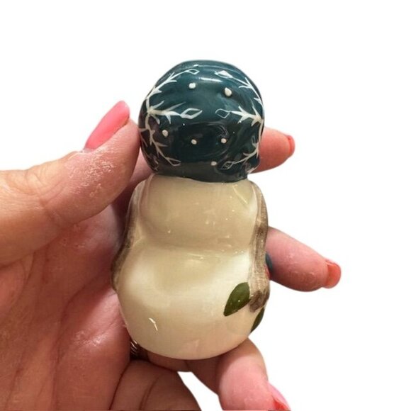Ceramic Snowman Couple Salt & Pepper Shaker Set With Festive Details - Picture 12 of 16
